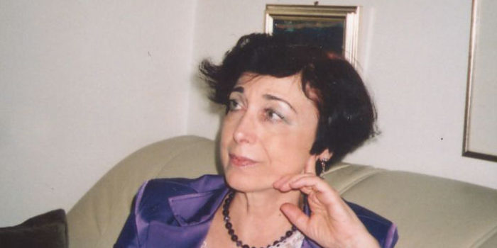 Appunti di poesia: Maura Del Serra | L’Altrove