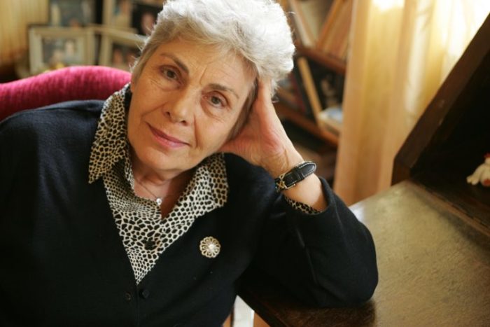 Addio a Kiki Dimoula | L’Altrove