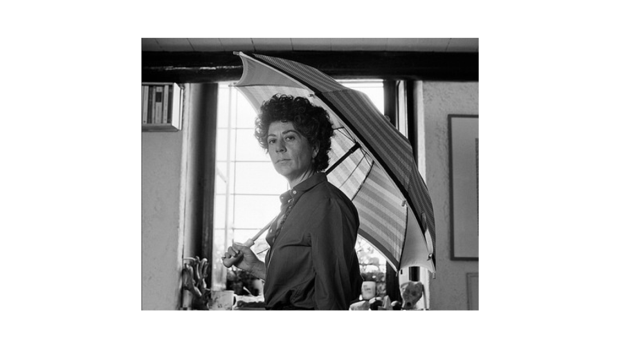 Appunti di poesia: Jolanda Insana | L’Altrove